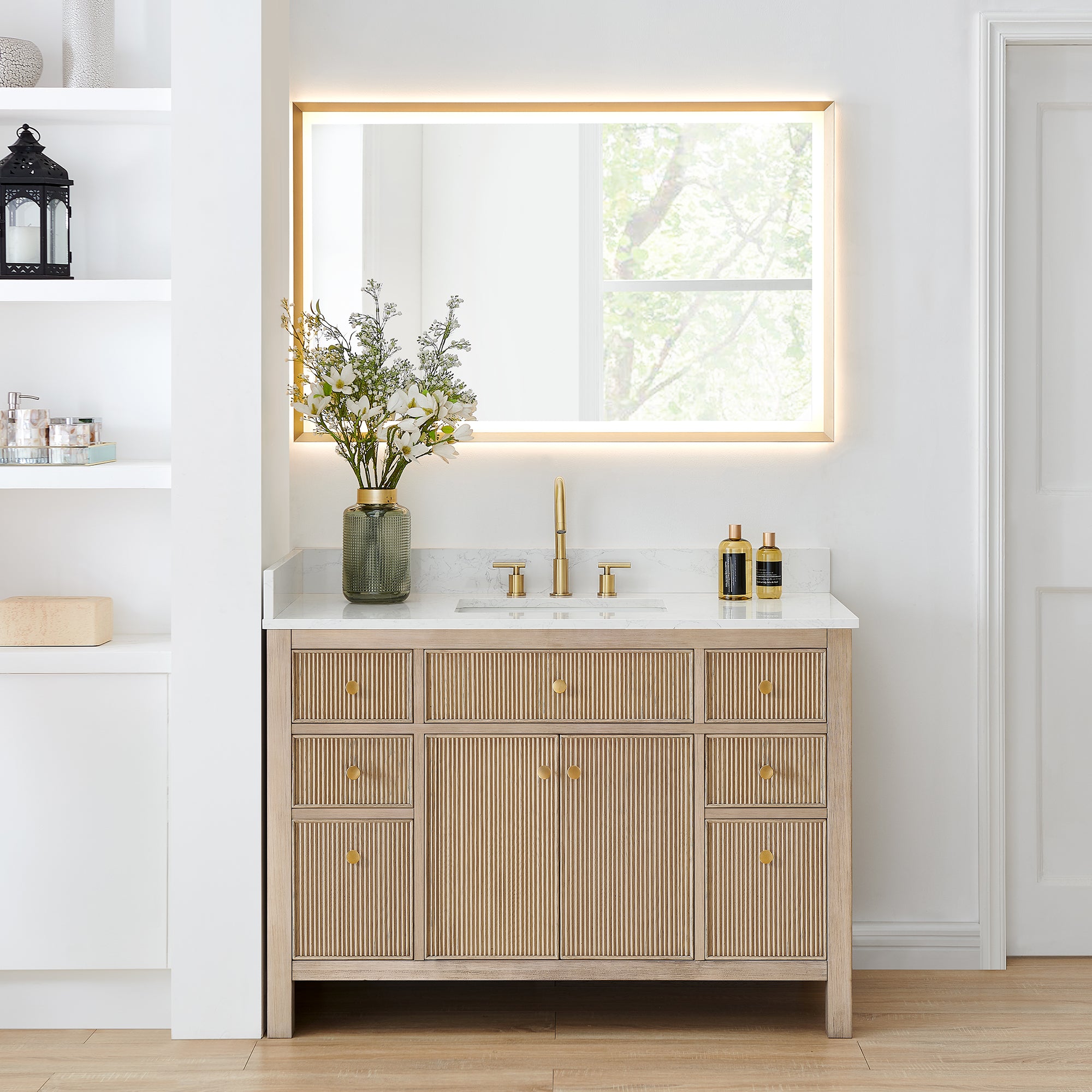 Cerrito 48" Single Bathroom Vanity with Grain White Engineered Stone Countertop